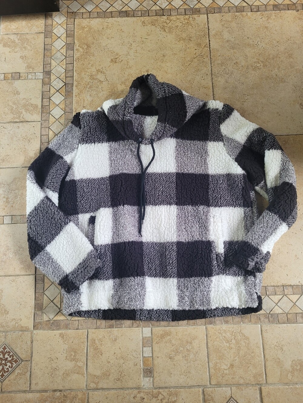 Sabrina Laurent Buffalo Plaid Sherpa Pullover
